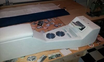 1964 Chevrolet El Camino (Blue & Beige/2 tone blue & beige)