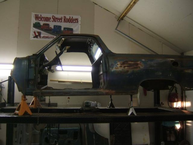 1964 Chevrolet El Camino (Blue & Beige/2 tone blue & beige)