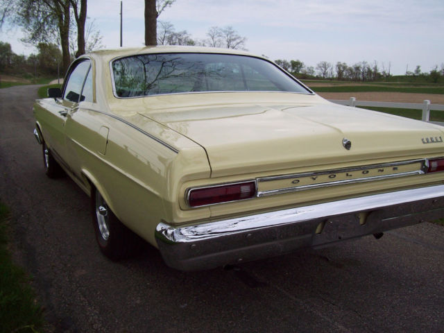 1966 Mercury Comet (Jamajcan Yellow/Black)
