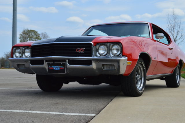 1971 Buick Skylark (red and black/Black)
