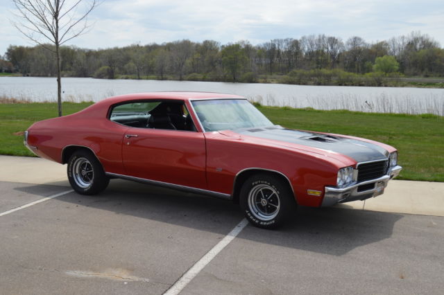 1971 Buick Skylark (red and black/Black)