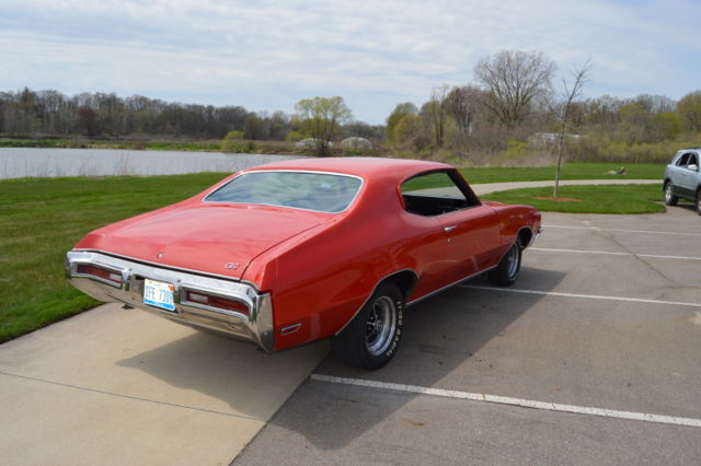 1971 Buick Skylark (red and black/Black)