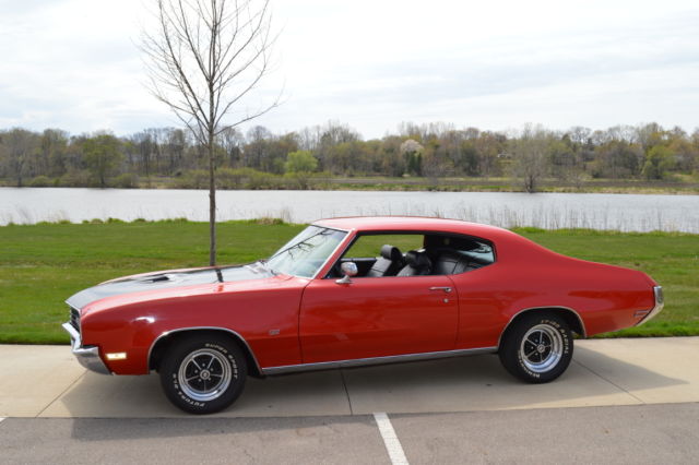 1971 Buick Skylark (red and black/Black)