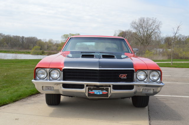 1971 Buick Skylark (red and black/Black)