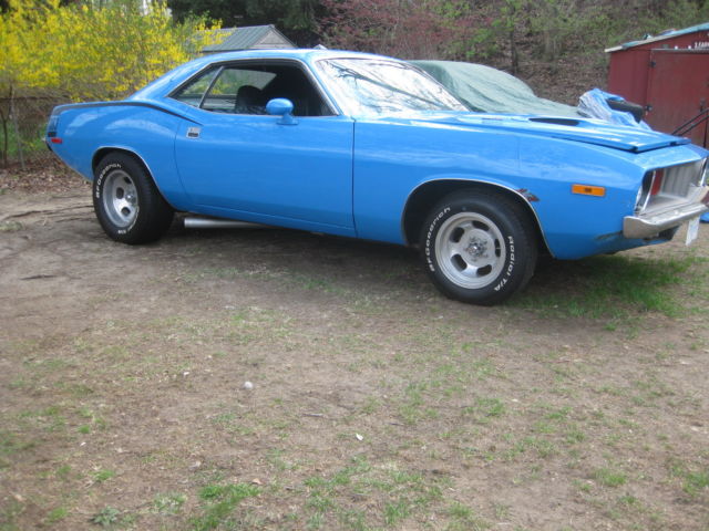 1973 Plymouth Barracuda (Blue/Black)