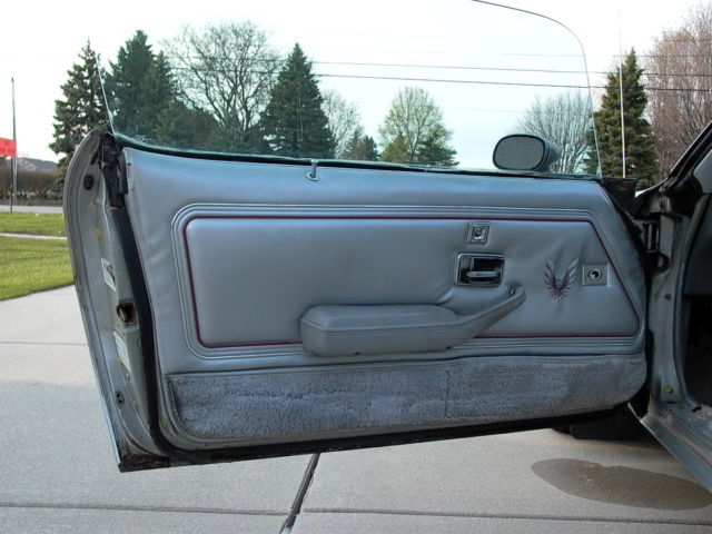 1979 Pontiac Trans Am (Silver/Silver)