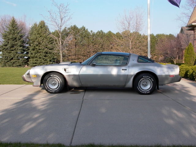 1979 Pontiac Trans Am (Silver/Silver)