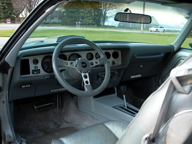 1979 Pontiac Trans Am (Silver/Silver)