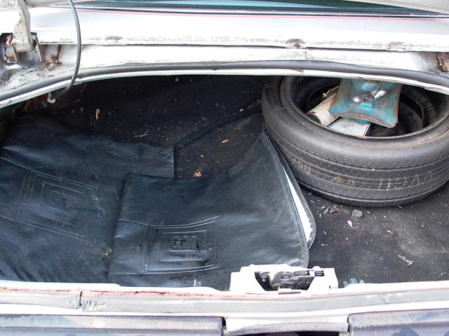 1979 Pontiac Trans Am (Silver/Silver)