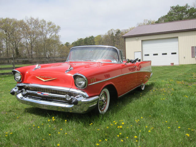 1957 Chevrolet Bel Air/150/210 (Matador Red, # 802/White)