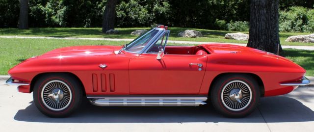 1966 Chevrolet Corvette (RALLY RED - 974/RED VINYL - 407)