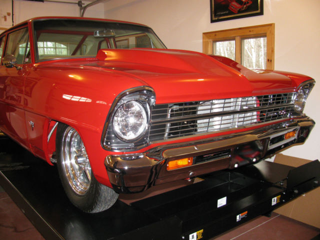 1967 Chevrolet Nova (Red/Cream/Tan)