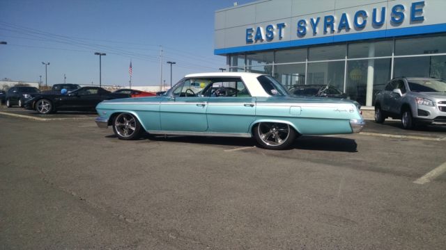 1962 Chevrolet Impala (Green/Green)