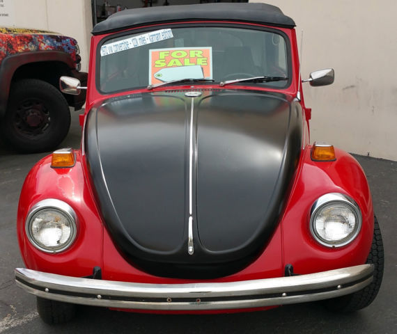 1972 Volkswagen Beetle - Classic (Red/Black)