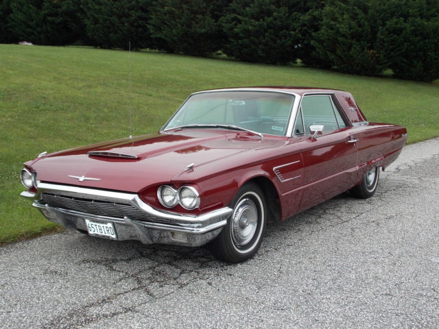 1965 Ford Thunderbird