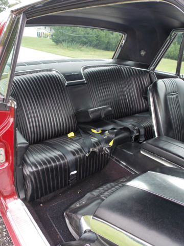 1965 Ford Thunderbird