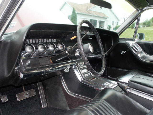 1965 Ford Thunderbird