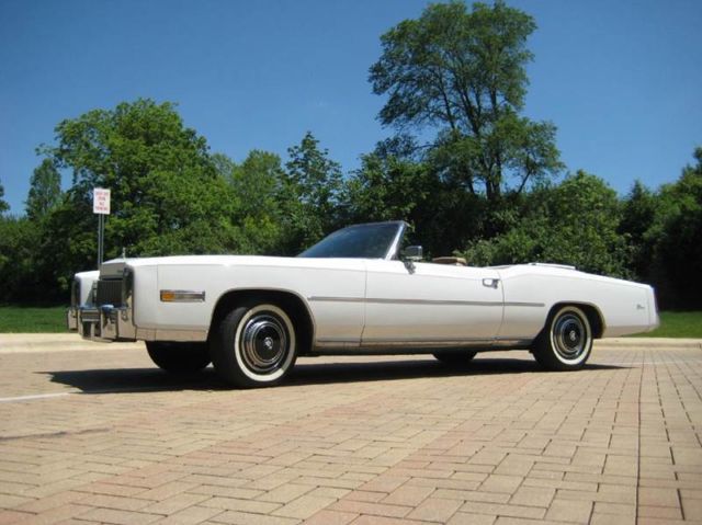 1976 Cadillac Eldorado (WHITE/BEIGE)