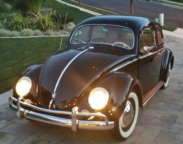 1957 Volkswagen Beetle - Classic (Black/Brown)