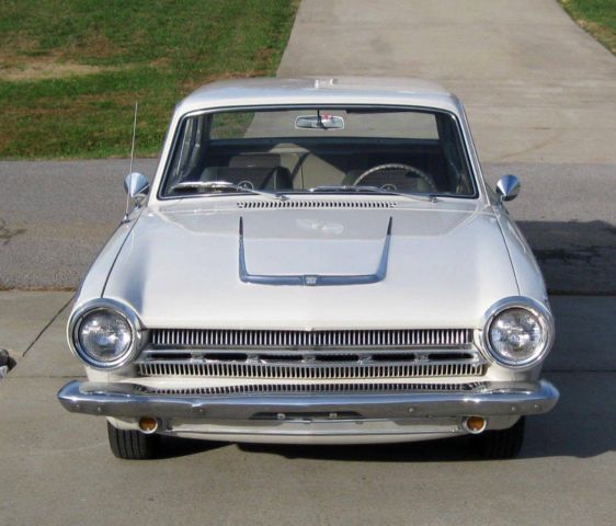 1964 Dodge Dart (White/Green/Gold)