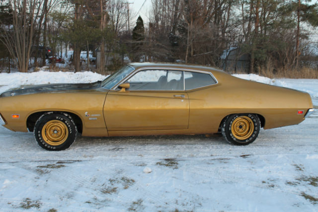 1970 Ford Torino (Gold/Black)