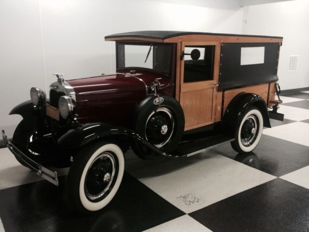 1930 Ford Model A (Burgundy/Black)