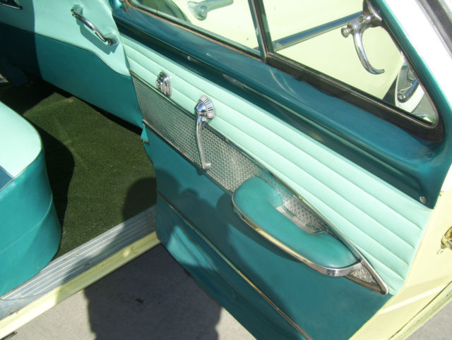 1955 Dodge Lancer (YELLOW/WHITE/GREEN)