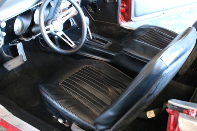 1968 Chevrolet Camaro (Red/Black)