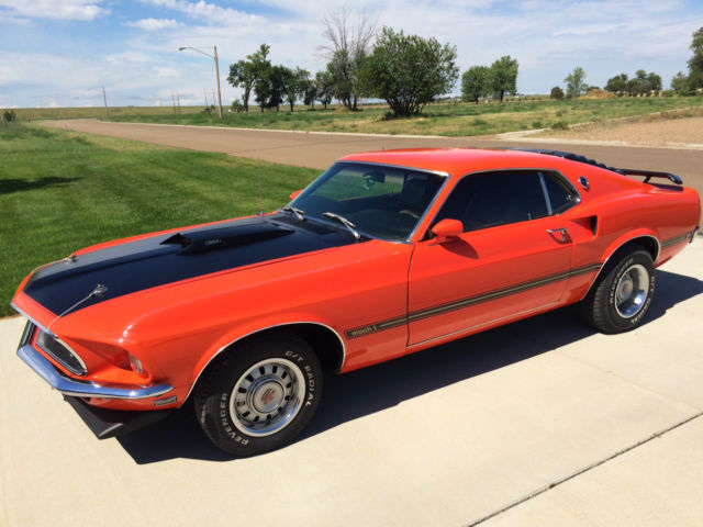 1969 Ford Mustang (Calypso Coral/Black)