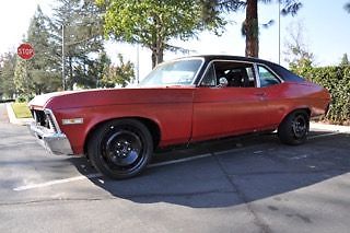 1972 Chevrolet Nova (Red/Black)
