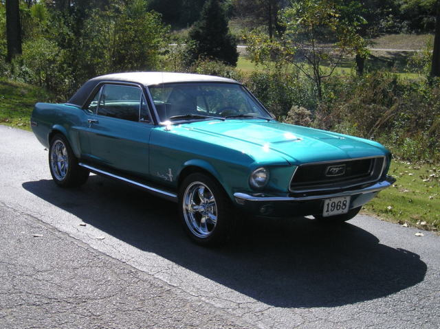 1968 Ford Mustang (RARE GULF STREAM AQUA/Black)