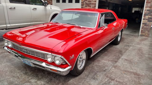 1966 Chevrolet Chevelle (Red/Black with Red trim)