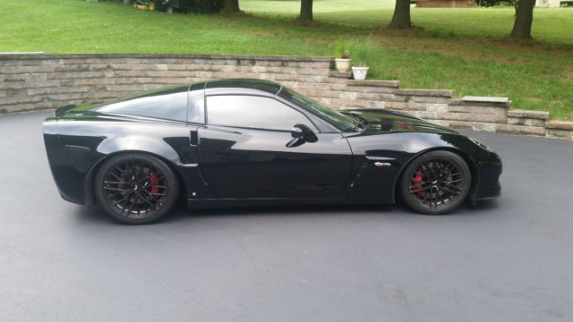2007 Chevrolet Corvette (Black/Black)