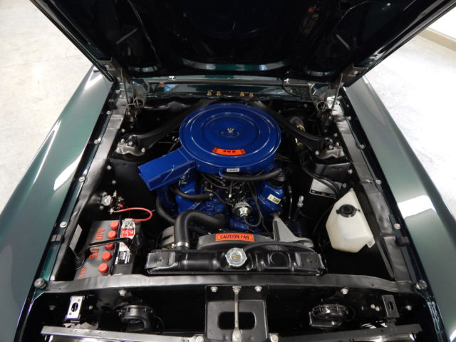 1968 Ford Mustang (Green/Black)