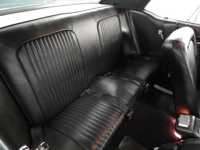 1968 Ford Mustang (Green/Black)