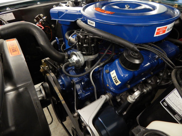 1968 Ford Mustang (Green/Black)