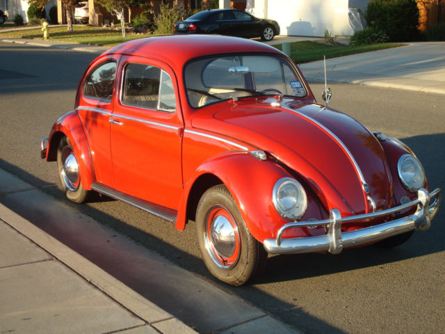 1963 Volkswagen Beetle - Classic (Red/White)
