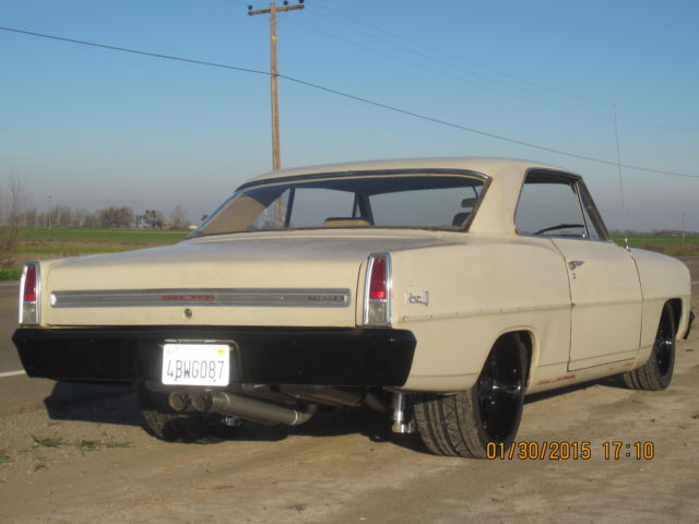 1966 Chevrolet Nova (White/Tan)
