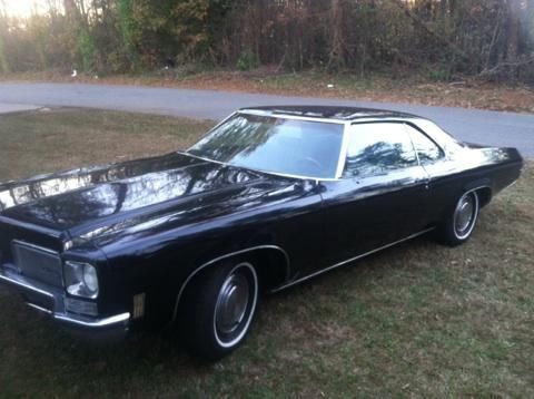 1972 Oldsmobile Eighty-Eight (Black/Black)