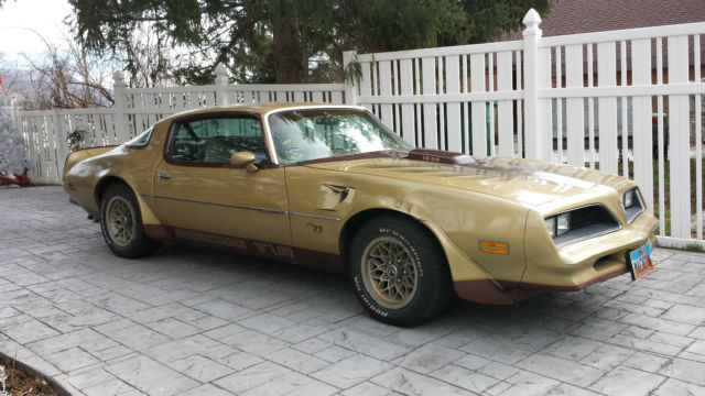1978 Pontiac Trans Am (Gold/Tan)