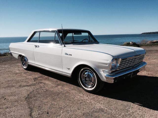 1964 Chevrolet Nova (White/Black)
