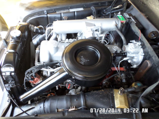 1959 Mercedes-Benz 200-Series (Black/Red)