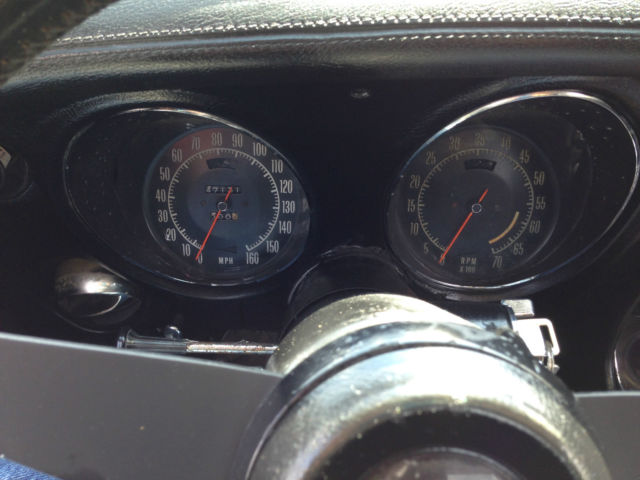 1969 Chevrolet Corvette (Red/Black)