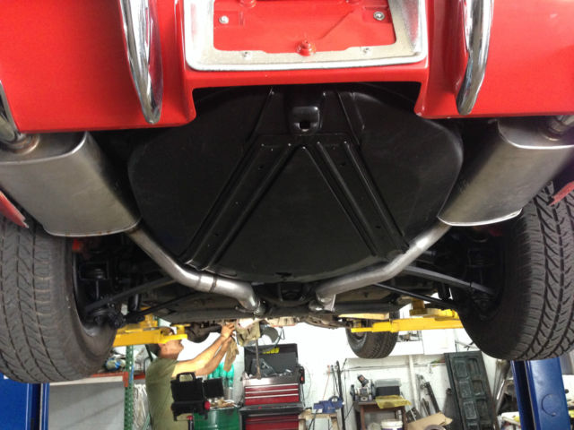 1969 Chevrolet Corvette (Red/Black)