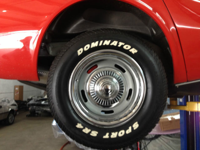 1969 Chevrolet Corvette (Red/Black)