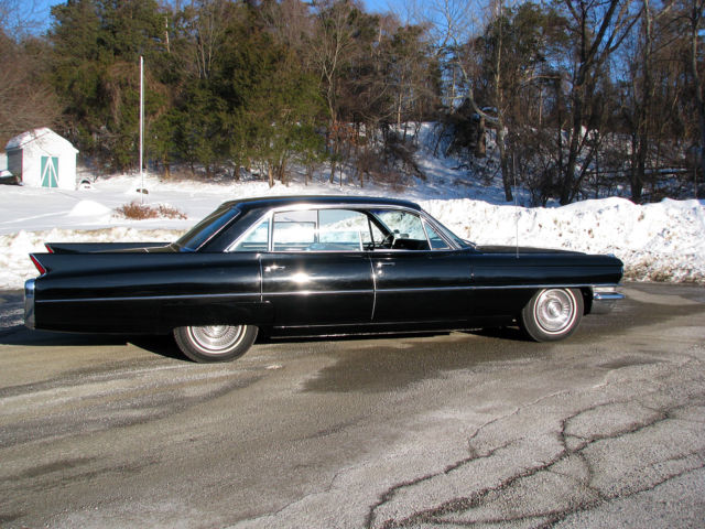 1963 Cadillac DeVille (Black/Black)