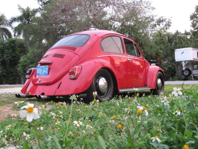 1970 Volkswagen Beetle - Classic (Red/Black)