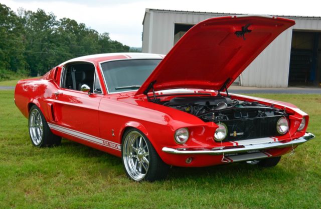 1967 Ford Mustang (Ford Race Red with Performance White Stripes/Black)