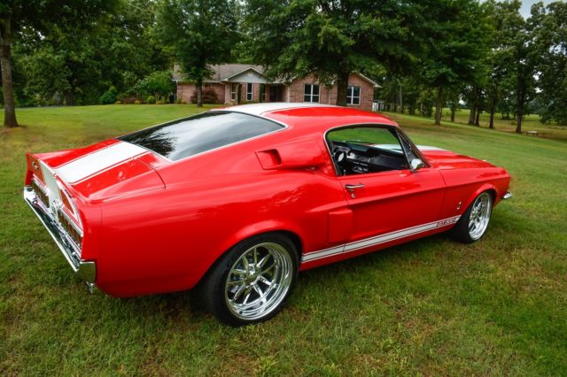 Seller of Classic Cars - 1967 Ford Mustang (Ford Race Red with