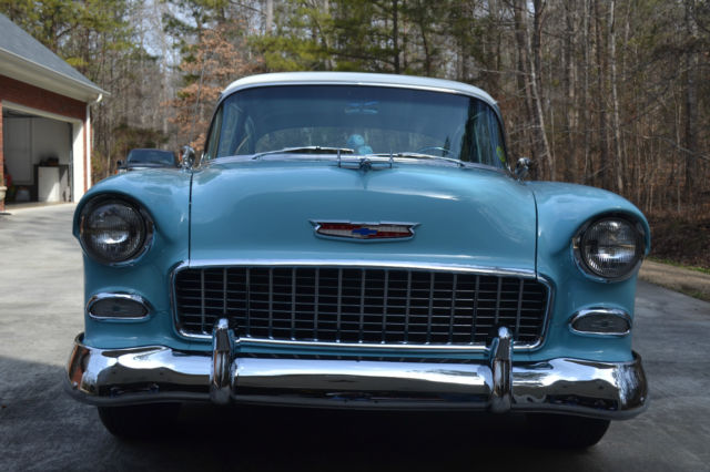 1955 Chevrolet Bel Air/150/210 (India Ivory and Cashmere Blue code 682/Blue Trim code 503)